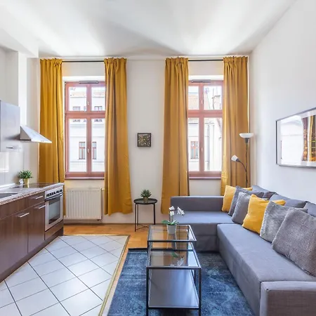 Apartmán Global Living - Downtown Cozy In The Gozsdu Garden Budapešť