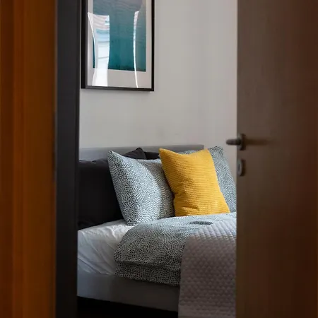 Downtown Cozy In The Gozsdu Garden Apartment