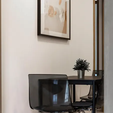 Global Living - Downtown Cozy In The Gozsdu Garden Apartment
